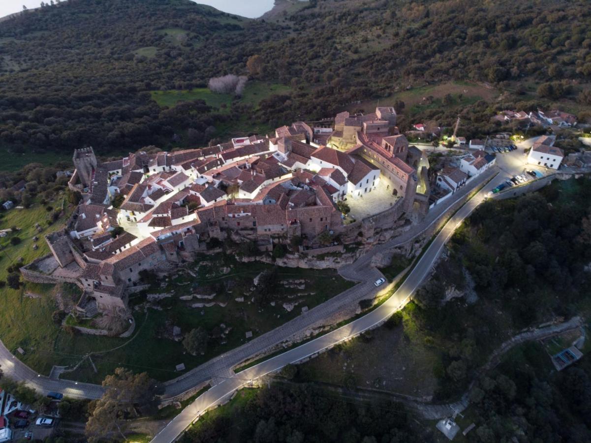 كاستيلار دي لا فرونتيرا Casas Rurales Tugasa Castillo De Castellar المظهر الخارجي الصورة