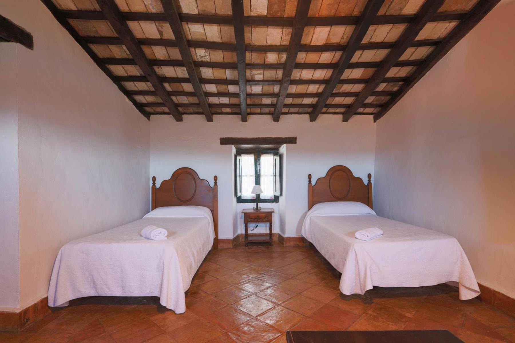كاستيلار دي لا فرونتيرا Casas Rurales Tugasa Castillo De Castellar المظهر الخارجي الصورة