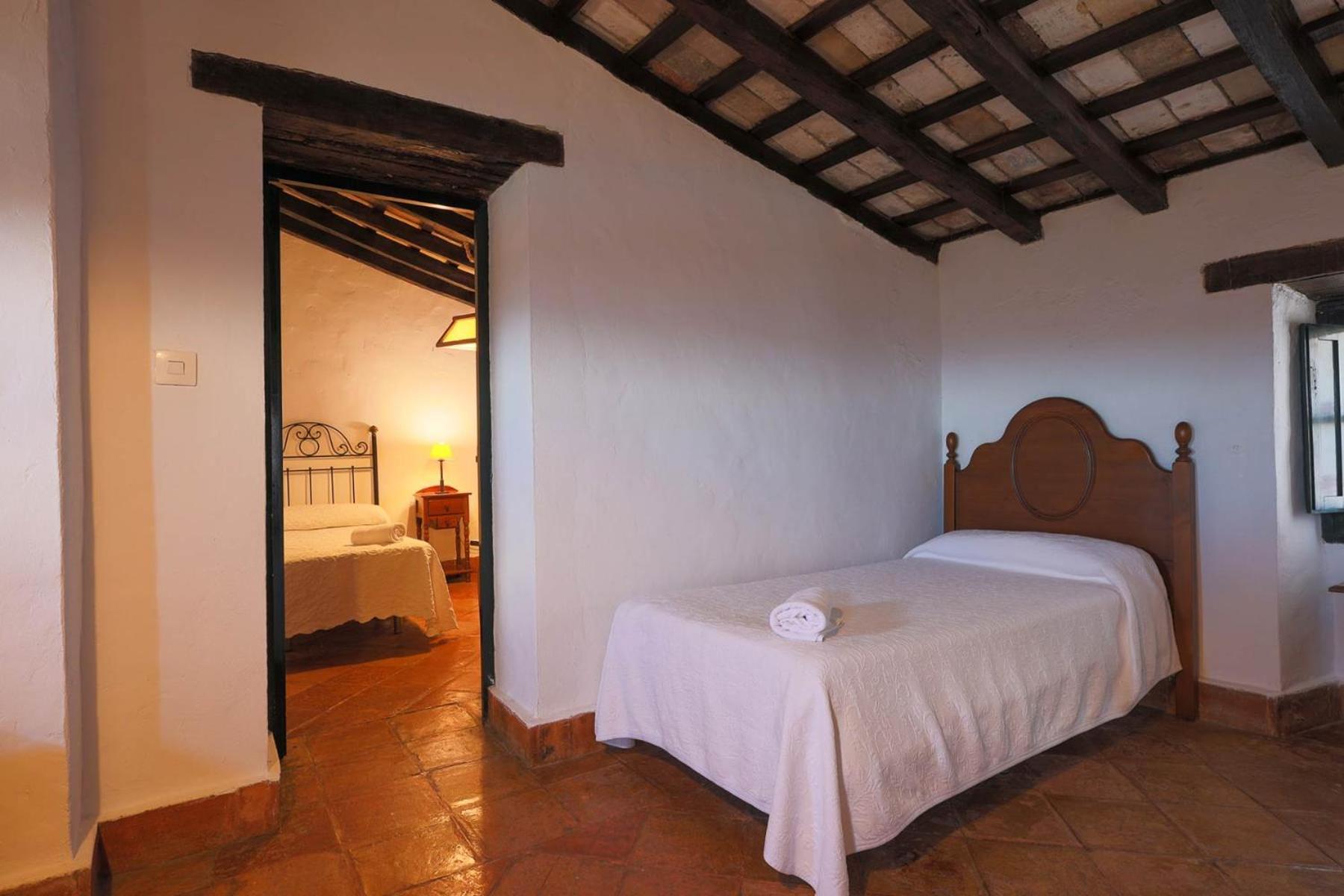 كاستيلار دي لا فرونتيرا Casas Rurales Tugasa Castillo De Castellar المظهر الخارجي الصورة