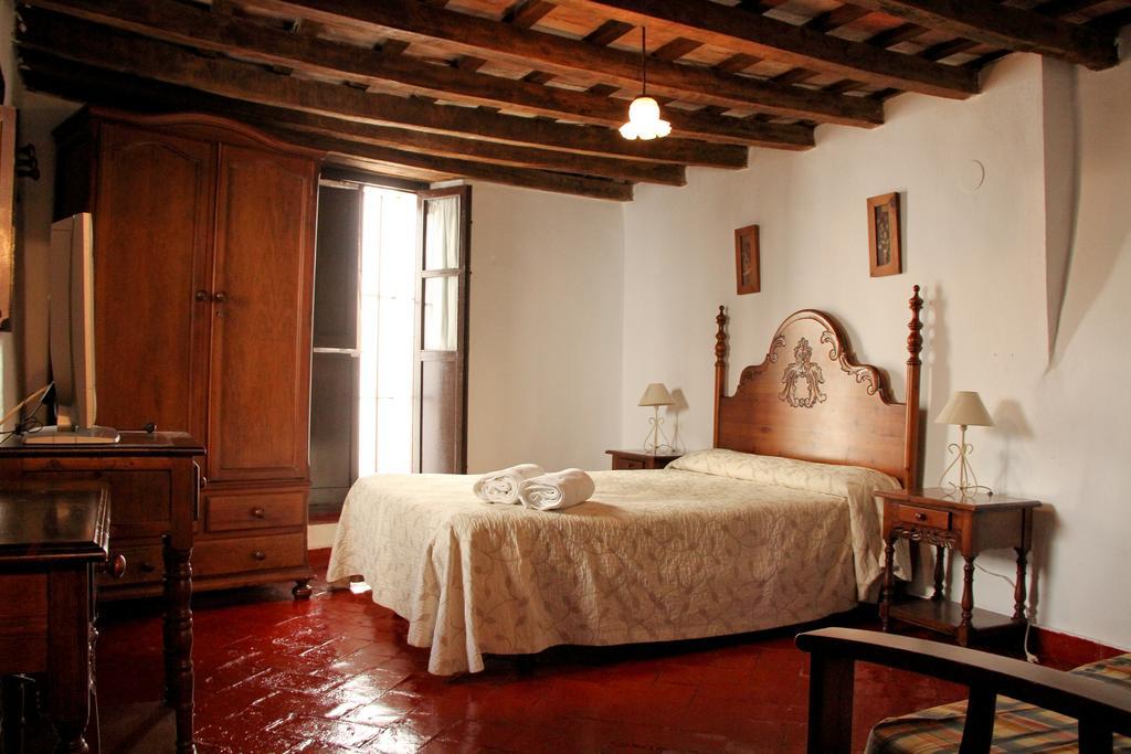 كاستيلار دي لا فرونتيرا Casas Rurales Tugasa Castillo De Castellar الغرفة الصورة
