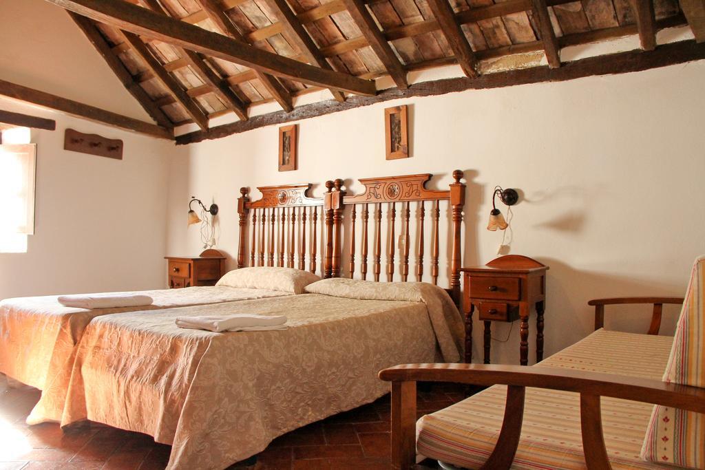 كاستيلار دي لا فرونتيرا Casas Rurales Tugasa Castillo De Castellar الغرفة الصورة